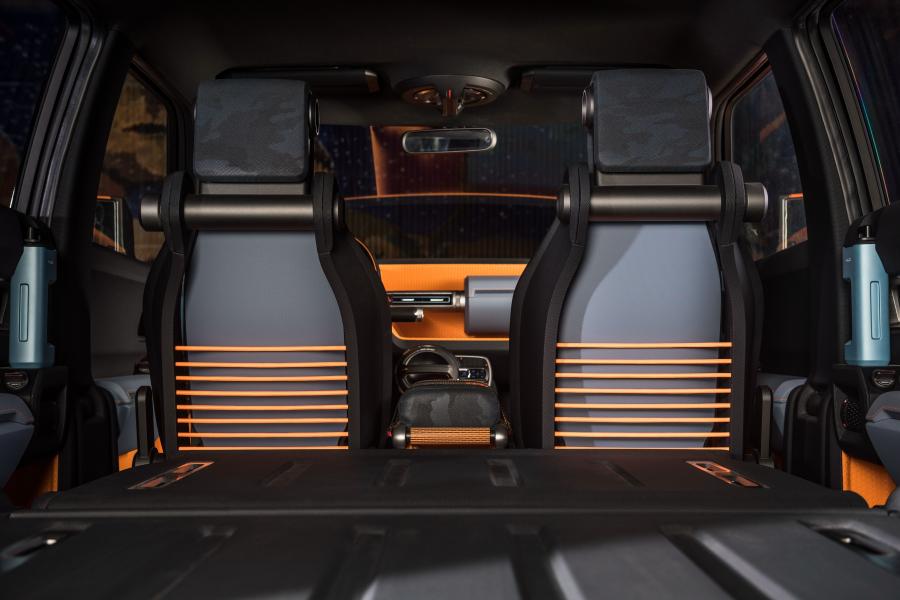 Интерьер Toyota FT-4X Concept 2017 года  (фото 24 из 43)